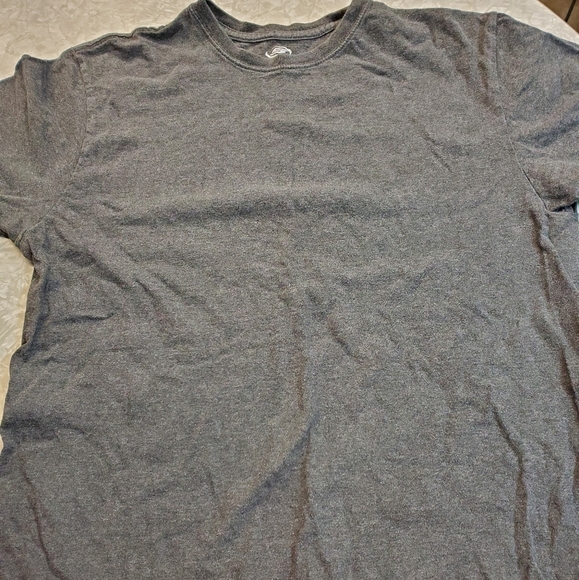 🤴👕 Gray soft mens short sleeved tshirt - Picture 1 of 8